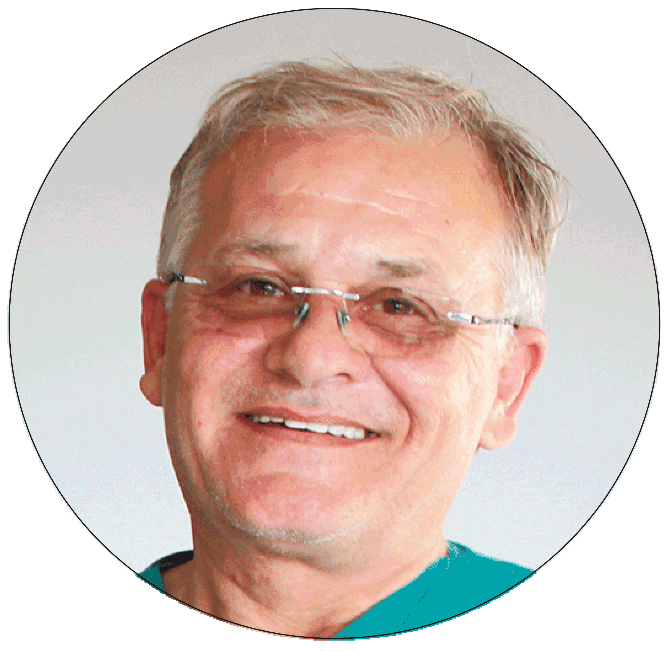 Dr. Ayhan Tipi